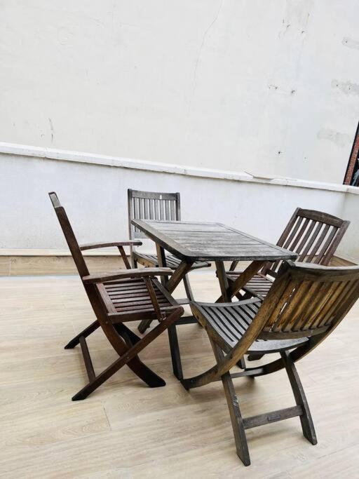Comfortable Flat In Central Londra