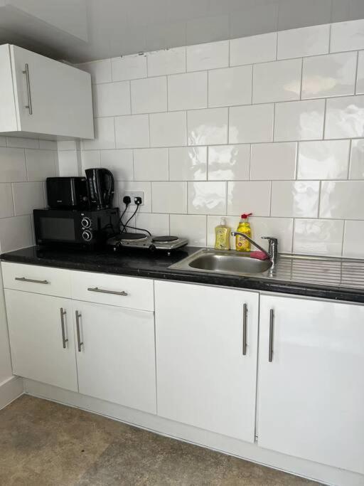 Comfortable Flat In Central Londra